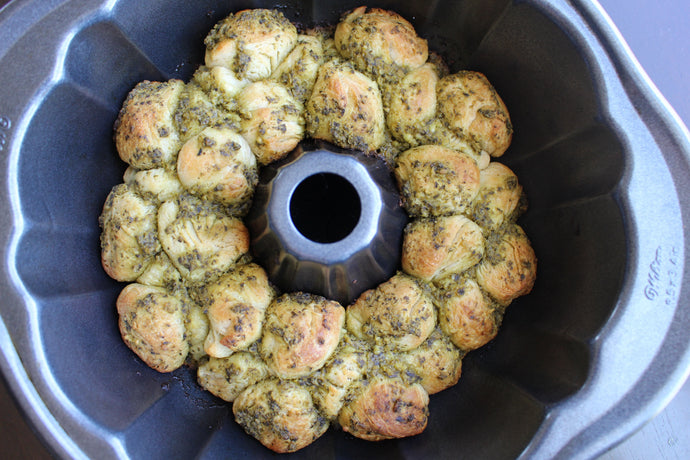 Pesto Garlic Monkeybread